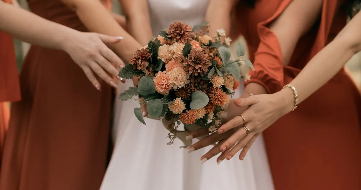 Because She Earned More Than a Bouquet — Bridesmaid Thank You Gifts She'll Actually Keep