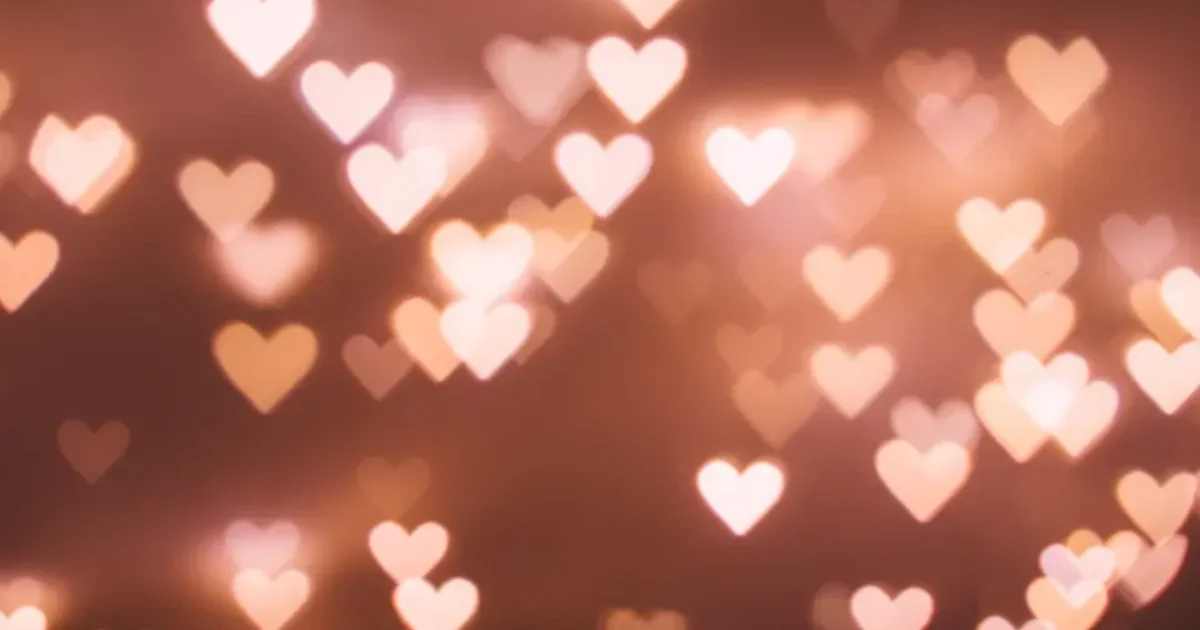 First Anniversary Gifts for Her Under $50: Thoughtful Picks She'll Actually Love